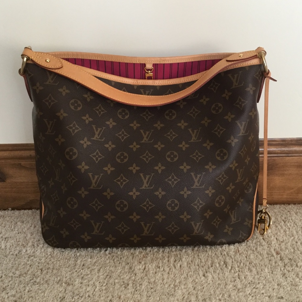 ❤️SOLD❤️ Louis Vuitton Delightful MM